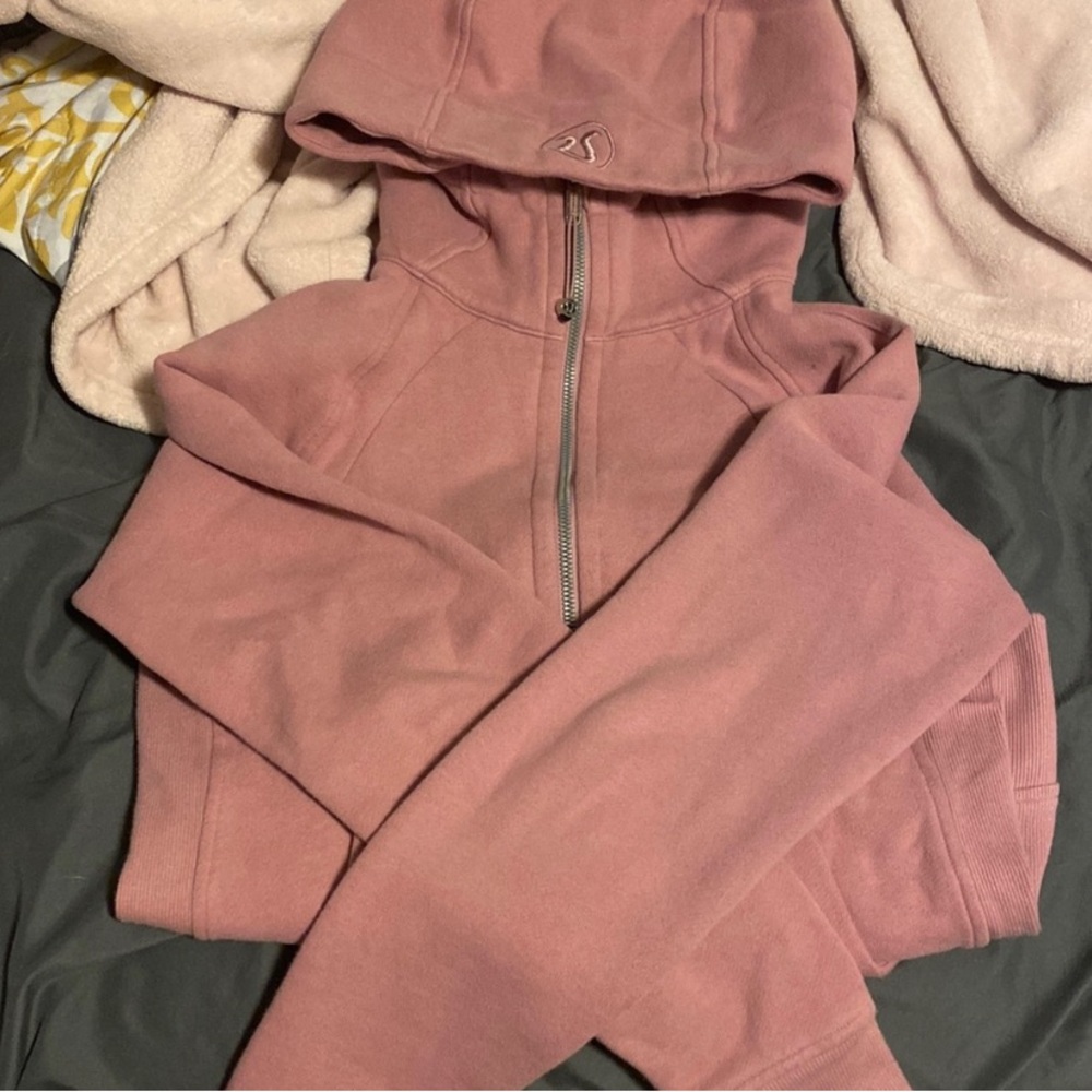 lululemon full zip scuba